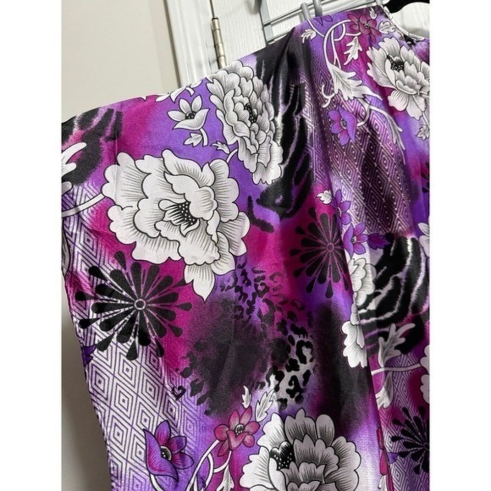 Winlar Heather Long Kaftan OSFM NWT Purple Floral Animal Print Caftan Maxi Dress - Picture 12 of 12